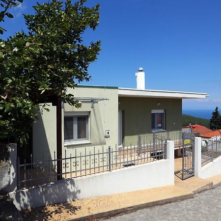 Olympus Beach Aigani Family House ภายนอก รูปภาพ