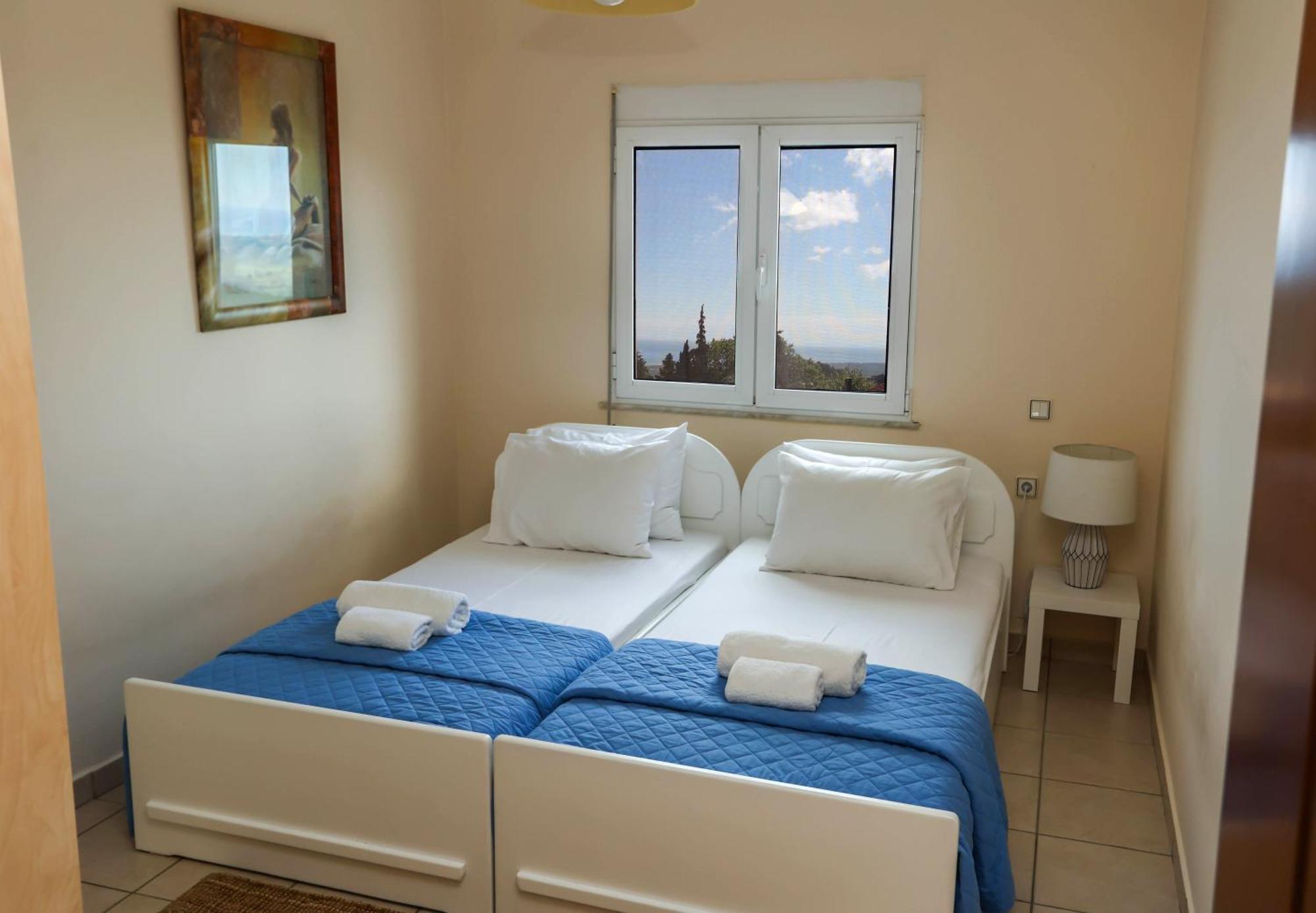 Olympus Beach Aigani Family House ภายนอก รูปภาพ